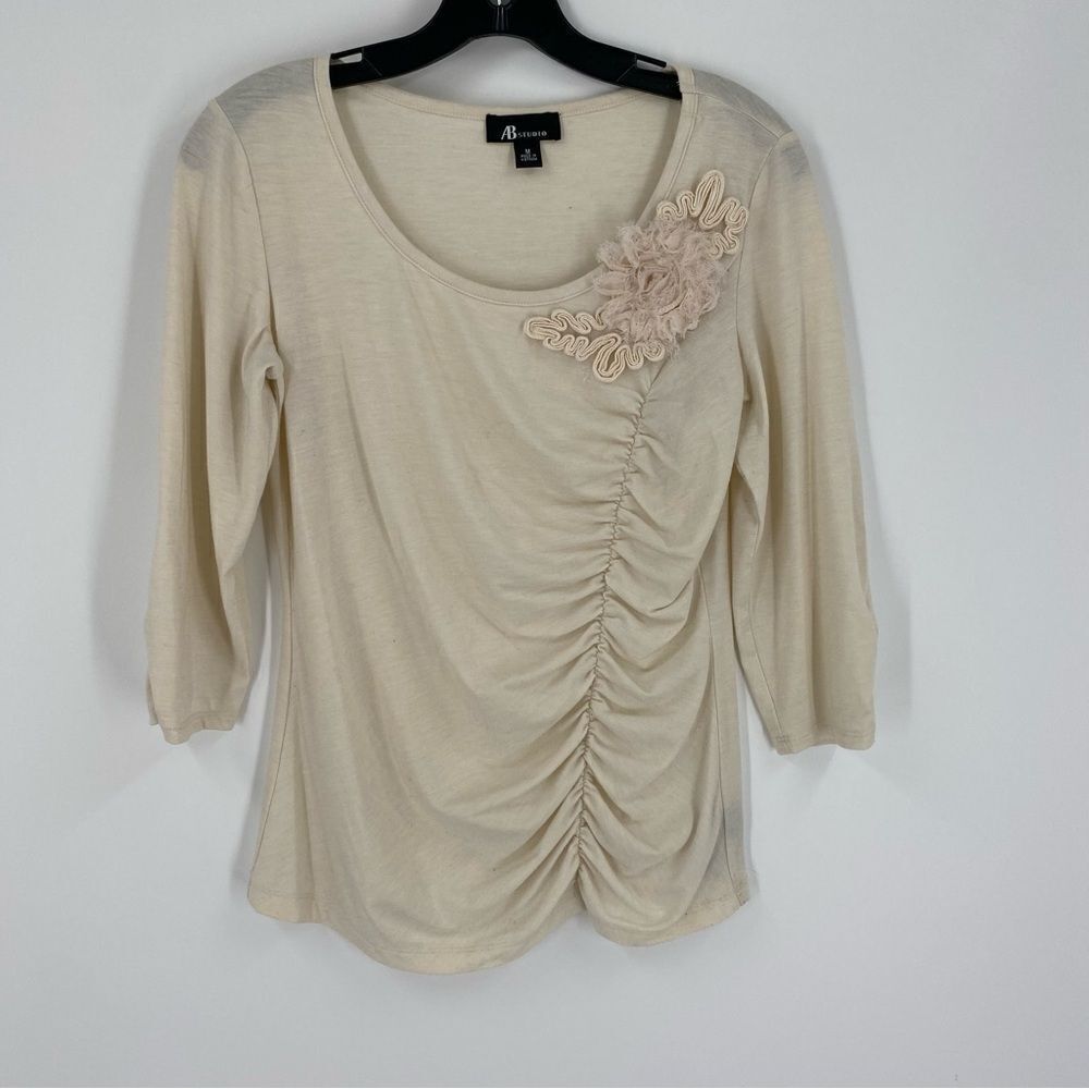 AB Studio Women’s Crew Neck 3-4 Sleeve Beige Blouse size M